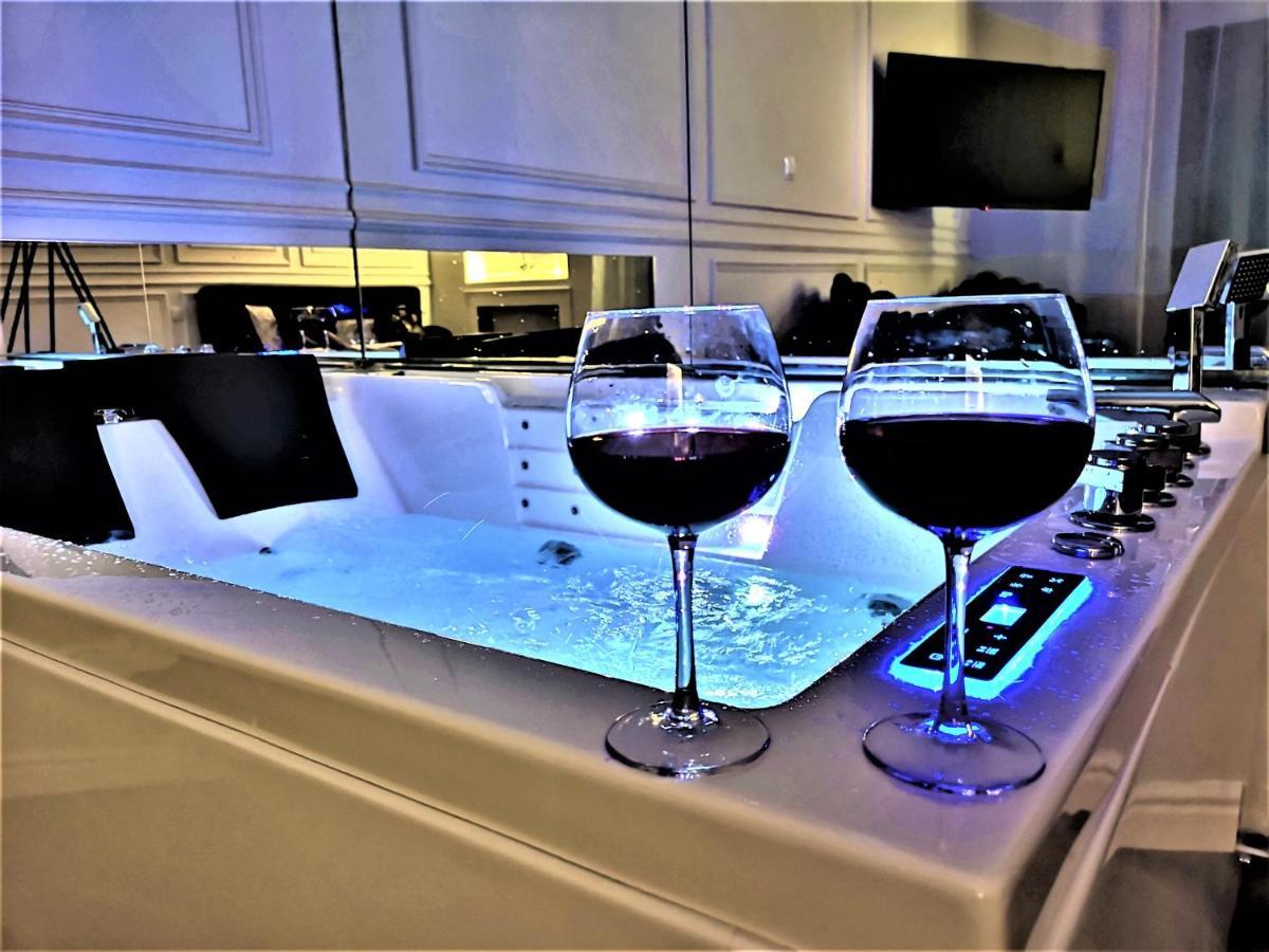 Luxury Jacuzzi Apartment Cracovie Extérieur photo